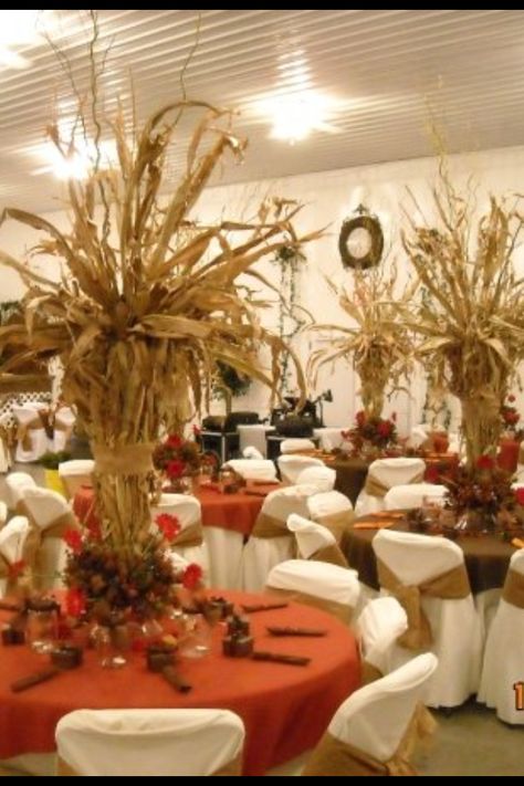 Great ideas for fall weddings!! Cornstalk centerpieces! Would work for any fall event also! Cornucopia Wedding Centerpiece, Fall Cornstalk Ideas, Fall Banquet Table Decorations Simple, Cornstalk Wedding Decor, Fall Banquet Ideas, Fall Themed Dance, Fall Banquet Table Decorations, Bar Centerpieces, Corn Centerpiece