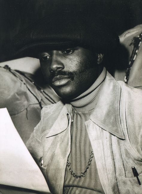 Donny Hathaway Donny Hathaway, Old School Music, Soul Singers, Black Entertainment, Vintage Black Glamour, R&b Soul, Soul Funk, Black Celebrities, Black Music