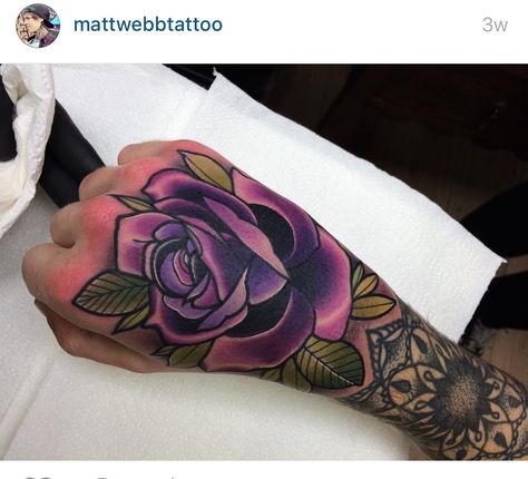 Purple rose on hand tattoo Rose Hand Tattoo Color, Flower Tattoo Men, Purple Flower Tattoo, Purple Flower Tattoos, Purple Rose Tattoos, Purple Tattoos, Rose Hand Tattoo, Rose Tattoos For Men, Forarm Tattoos