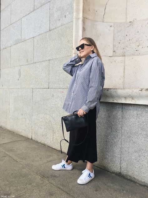 Midi Skirt With Oversized Shirt, Skirt With Oversized Shirt, Balenciaga Shirt, 2023 Outfits, Keds Style, My Black, Black Midi Skirt, Black Midi, New Sneakers