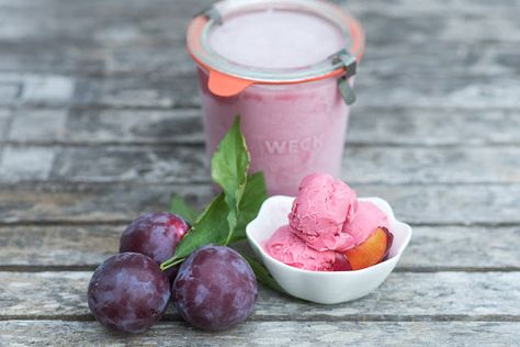 Santa Rosa Plum Ice Cream Plum Ice Cream, Celebrity Recipes, Fruit Ice Cream, Fruit Ice, Summer Eating, Ice Cream Maker, Low Carb Desserts, How Sweet Eats, Frozen Desserts