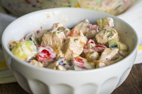 10 Unique Salads To Bring To Your Next Grill Out – 12 Tomatoes Tzatziki Chicken Salad, Unique Salads, Tzatziki Salad, Tzatziki Chicken, Greek Tzatziki, Hawaiian Macaroni Salad, Classic Pasta Salad, Unique Salad, Greek Chicken Salad