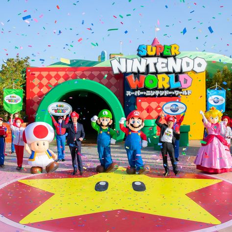 Super Nintendo World Orlando: Everything We Know About the New Land at Universal's Epic Universe | Condé Nast Traveler Orlando Florida Universal Studios, Super Nintendo World, Super Mario Bros Games, Universal Parks, Nintendo World, Nintendo Classic, Party World, Universal Studios Japan, Nintendo Characters