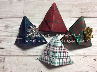 Paper Craft Treat Holders, Origami Pyramid Tutorial, Origami Gift Box Tutorial, Candy Gift Box Ideas Diy, Christmas Treat Holders Diy, Stampin Up Boxes Treat Holder, Christmas Favours Ideas, 6 X 6 Paper Projects, Stampin Up 3d Projects Gift Ideas