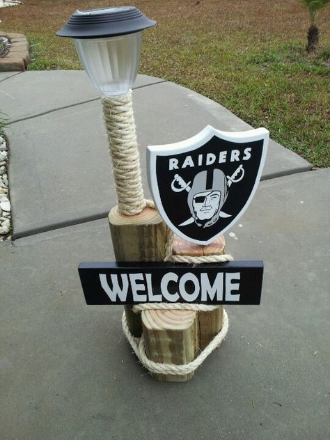 Oakland Raiders landscape light Diy Raiders Decor, Raiders Cake, Raiders Gifts, Nfl Raiders, Oakland Raiders Logo, Raiders Stuff, Raiders Girl, Raiders Baby, Oakland Raiders Football