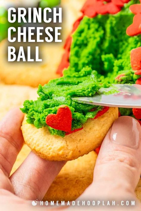 Grinch Dessert Ideas, Macaroni Cheese Balls, Grinch Christmas Treats, Ball Cheese, Disney Movie Night Dinner, Chicken Balls, Grinch Party, Holiday Dinner Party, Cheese Ball Recipes