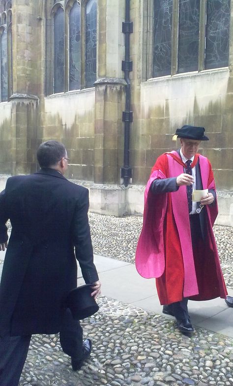 Cambridge University Uniform, University Uniform, Cambridge Uk, University Of Cambridge, Cambridge University, Graduation Ceremony, School Motivation, Cambridge, Academic Dress