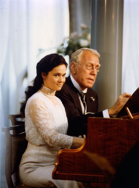 Pernilla August, Max Von Sydow, Ingmar Bergman, Great Films, Filmmaking, Persona, Talk Show, Actresses, Couple Photos