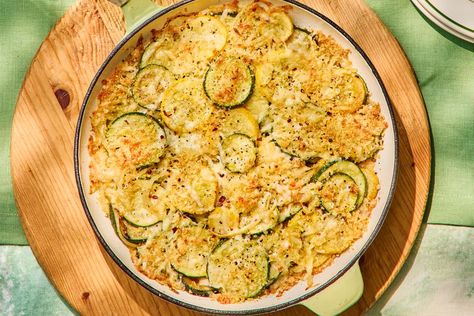 Summer Squash Skillet Exactly How Mama Likes It Summer Squash Skillet Southern Living, Squash Casserole Southern Living, Skillet Vegetables, Veggies Recipes, Savory Sides, Breakfast Party Foods, Easy Dinner Casseroles, Iron Skillet Recipes, Cast Iron Skillet Recipes