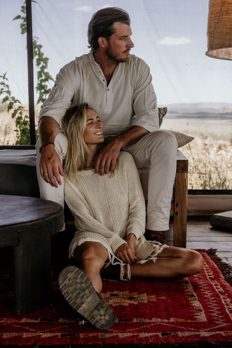 Namibia Photoshoot, Habitas Namibia, Couples Adventure, Couples Retreat, Desert Photoshoot, Africa Trip, Foto Inspo, Safari Chic, Couples Retreats