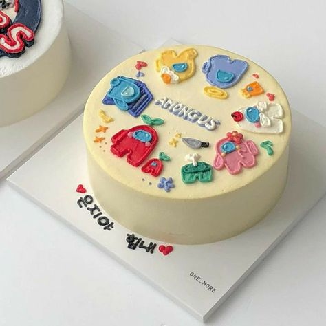 Cake Asethic, Among Us Cake, Bts Cake, Cake Aesthetic, Simple Cake Designs, Mini Cakes Birthday, Bento Cake, Cute Baking, Creative Birthday Cakes