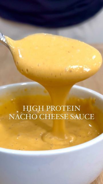 Cottage Cheese Nachos, Cottage Cheese Taco Sauce, Sauces Made With Cottage Cheese, Tom Walsh Recipes, Low Cal Cheese Sauce, Protein Cheese Sauce, High Protein Queso, Cottage Cheese Cheese Sauce, High Protein Cheese Sauce