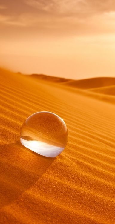 Water Wallpapers, Image Zen, Orange You Glad, Orange Aesthetic, Desert Sand, Water Droplets, Sand Dunes, Shades Of Orange, Glass Ball