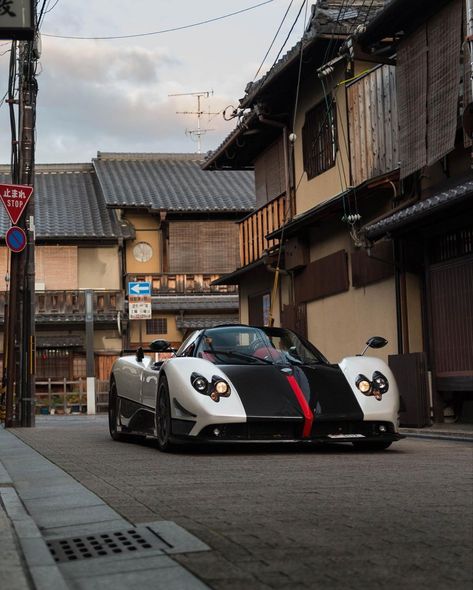 Pagani Cinque, Pagani Zonda Cinque, Anti Money Laundering, Photo Tiktok, Bespoke Cars, Dubai Aesthetic, Hyper Cars, Pagani Zonda, Private Plane