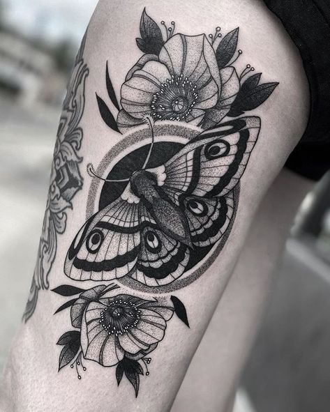 Moth Tattoo, Thigh Tattoo, Blackwork, Moth, Black And White, Tattoos, Flowers, On Instagram, White