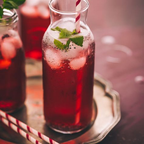 Rose Sharbat - J Cooking Odyssey Hibiscus Drink, Smoothies Healthy, Basil Seeds, Easy Drinks, Healthy Detox, Family Friendly Meals, Non Alcoholic Drinks, Refreshing Drinks, Non Alcoholic