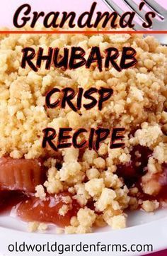 Easy Strawberry Rhubarb Crisp, Rhubarb Crisp Muffins, Rubarb Deserts Crisp, Best Rhubarb Crisp Recipe, Rhubarb Crisp 9x13 Pan, Rhubarb Pie With Crumb Topping, Rhubarb Crunch Recipes, Quick And Easy Rhubarb Recipes, Things To Make With Rhubarb