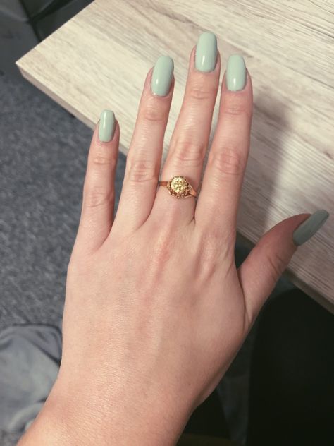 Pale Green Acrylic Nails, Pale Green Nails, Light Green Nails, Jamaica Nails, Pale Nails, Mint Green Nails, Hoco Nails, Mint Nails, Natural Acrylic Nails