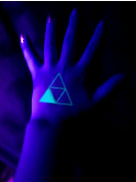 Triforce black Light tattoo                                                                                                                                                      More Triforce Tattoo, Glow Tattoo, Black Light Tattoo, Video Game Tattoos, Nerdy Tattoos, Zelda Tattoo, Uv Tattoo, Nerd Tattoo, Light Tattoo