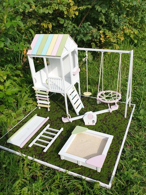 Diy Dollhouse Ladder, Miniature Playground, Mini Playground, Toy Horse Stable, Craft Stick Projects, Baby Doll Furniture, Cardboard Dollhouse, Barbie House Furniture, Barbie Bedroom