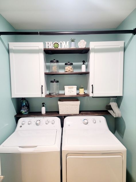 Turn your builder grade, boring laundry closet into an organized, storage maximizing laundry space Laundry Room In Bedroom Closet, Laundry Room In Bedroom, In Bedroom Closet, Laundry Closet Organization, Laundry Closet Makeover, Laundry Space, Black Appliances, Builder Grade, Laundry Closet