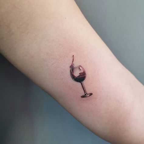 Awesome Tattoo Ideas, Wine Glass Tattoo, Wine Tattoo, Feminine Shoulder Tattoos, Tattoo Ideas Female Small, Harley Tattoos, Glass Tattoo, Small Tattoo Ideas For Women, Simple Tattoos For Women