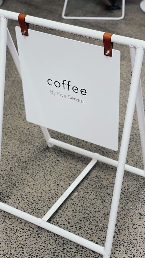 Shop Board Design, Coffee Cafe Interior, Cafe Menu Boards, Craft Booth Design, Bakery Shop Interior, A Frame Sign, George And Willy, Mini Cafe, Small Cafe Design