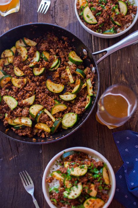 Zucchini Beef Skillet, Ground Beef And Zucchini, Lean Ground Beef Recipe, Zucchini Beef, Beef And Zucchini, Ground Beef Paleo Recipes, Zucchini Dinner Recipes, Beef Skillet, Recipes Using Ground Beef