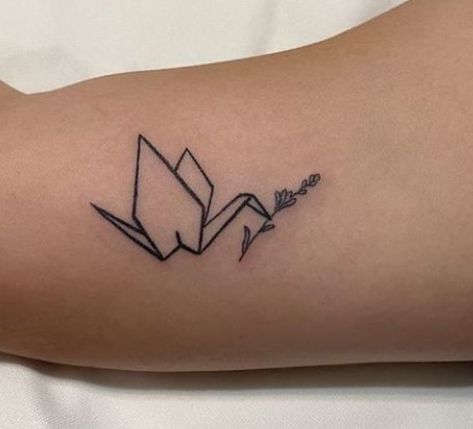 Tuberose Tattoo, Origami Crane Tattoo, Paper Crane Tattoo, Sarah Tattoo, Tattoo Dream, Pair Tattoos, 1000 Paper Cranes, Swan Tattoo, Crane Tattoo