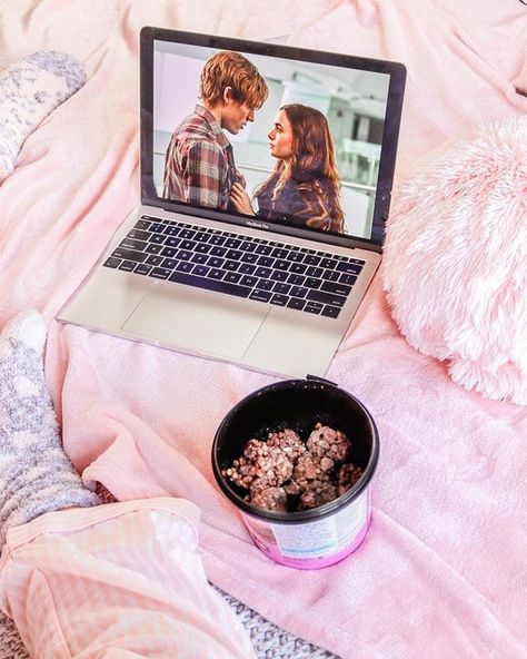 Love Rosie, Romantic Comedy Movies, Beauty Products Photography, Instagram Ideas Photography, Mood Instagram, Netflix And Chill, I Watch, About Time Movie, Instagram And Snapchat