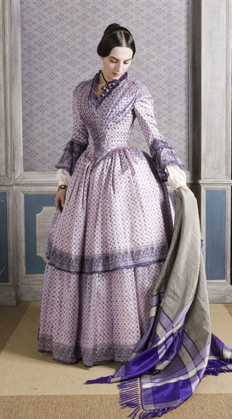 1840 outfit. Clothing made by Costume Design students at the Centro Sperimentale di Cinematografia in Rome in 2004. Tutor Luca Costigliolo 1840s Working Class Fashion, Early Victorian Fashion, 1840 Dress, 1840s Dress, 1850s Dress, 1840s Fashion, Historical Dress, 1800s Fashion, Dots Dress