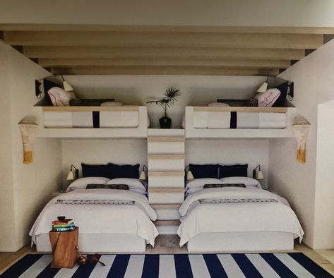 Architectural Digest Bunk Bed Rooms, Bunk Beds Built In, Built In Bunks, Bunk Rooms, Bunk Bed Designs, Bunk Room, Bunk House, Interior Deco, Dream Rooms