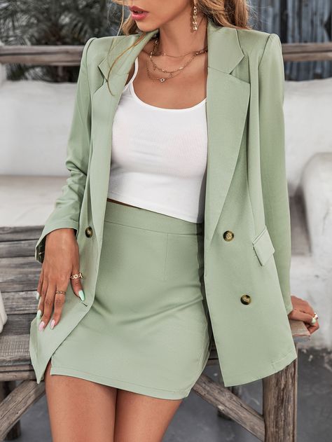 Light Green Suit For Women, Skirt And Blazer Outfit, Prom Suit Green, Graduation Suits For Women, Hot Villain, Shoulder Pad Blazer, Graduation Suit, Blazer With Skirt, Female Suits