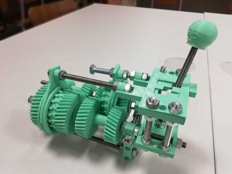 Cambio ad H - Four speed gearbox with H shifter by robertapasqualetto - Thingiverse 40k Necron, Useful 3d Prints, Drukarka 3d, 3d Printing Business, 3d Printing Art, 3d Printer Designs, 3d Printing Diy, 3d Printer Projects, 3d Printed Objects