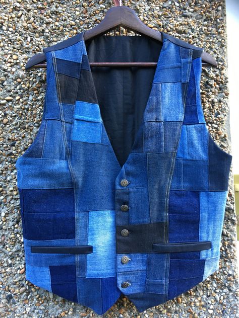 Mens Patchwork Vest, Recycled Denim Fashion, Recycling Denim, Waistcoat Outfit, Denim Outfit Men, Clothes Upcycle, Denim Scraps, Denim Waistcoat, Jeans Patchwork