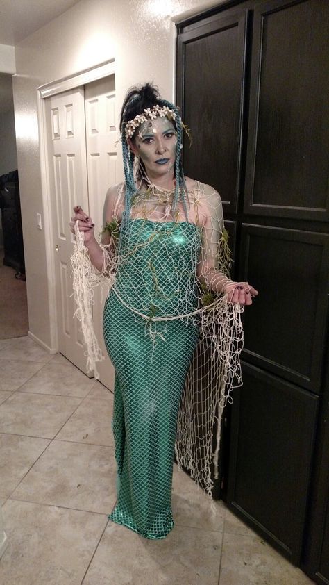 Mermaid costume diy