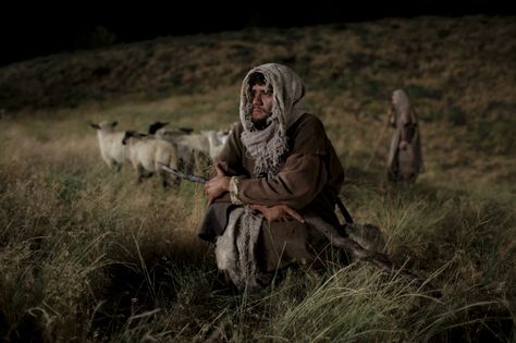 Can We Really Hope for Peace on Earth? Swaddling Clothes, Christmas Sunday School, Life Of Jesus Christ, Bible Video, The Nativity Story, Luke 2, The Birth Of Christ, Bible Images, Jesus Lives