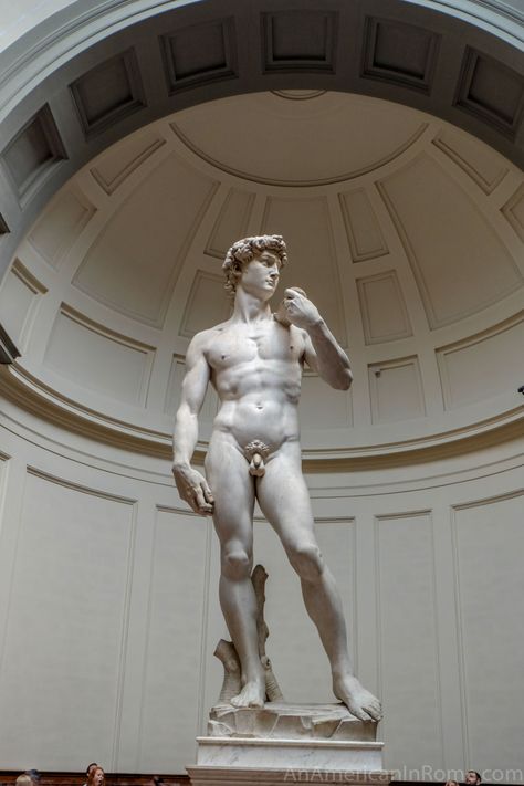 Greek Statues Men, David By Michelangelo, Michelangelo Sculpture, Minimal Techno, Classic Sculpture, Istoria Artei, Stone Statue, Greek Statues, Roman Sculpture