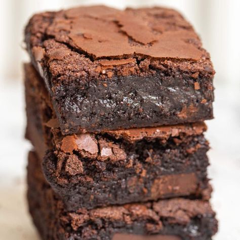 Passover Brownies, 2 Ingredient Brownies, Greek Yogurt Brownies, 3 Ingredient Brownies, 2 Ingredient Desserts, Flourless Brownies, Low Carb Brownies, Two Ingredient, Keto Dessert Easy