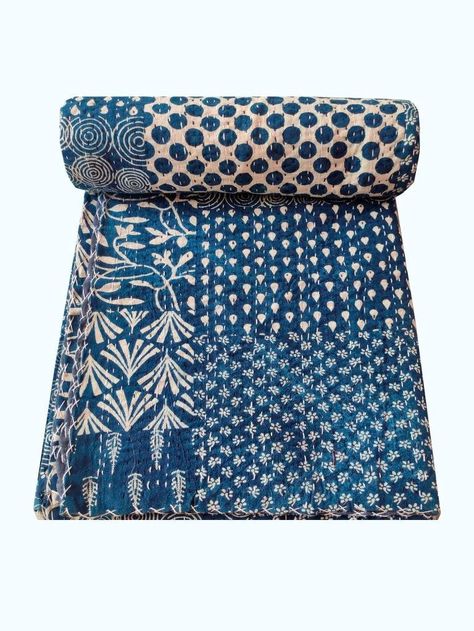 Kantha Decor Indigo Quilts Handmade Cotton Patchwork Print Bedspread Hippie Throw Bedding Single Bedroom Coverlets Bohemian Stitched Gudari Kantha Decor, Indigo Quilts, Patchwork Decor, Quilts Handmade, Indigo Quilt, Blanket Bedspread, Twin Bedding, Indian Bedding, Bohemian Blanket