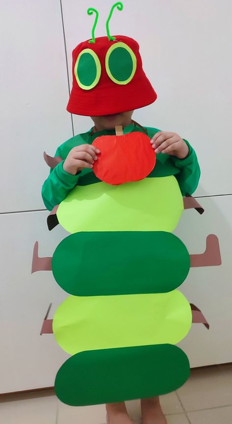 Diy Caterpillar Costume, Caterpillar Costume Diy, Diy Very Hungry Caterpillar, Very Hungry Caterpillar Costume, Hungry Caterpillar Costume, Easy Book Week Costumes, Storybook Costumes, Freehand Crochet, Caterpillar Costume