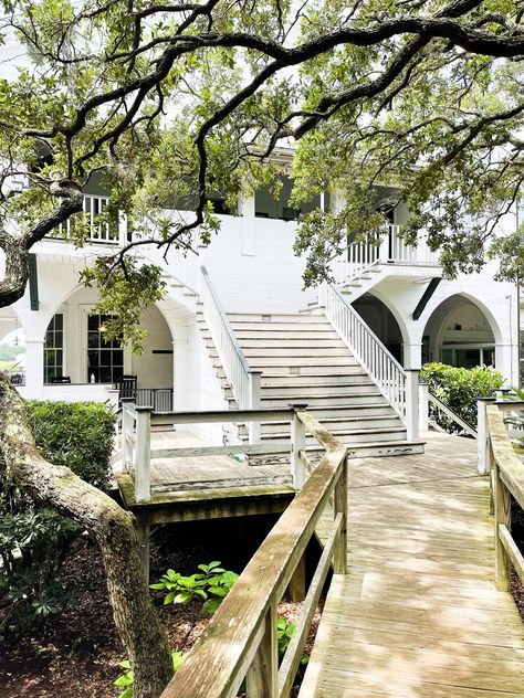 The Pelican Inn Crab Trap, Salt Marsh, Pawleys Island, Private Dock, Pipe Dream, Inn Wedding, Southern Hospitality, Island Wedding, Low Country