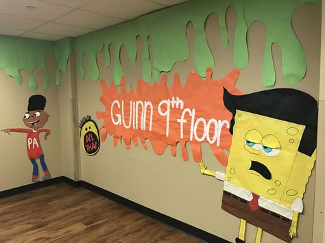 90s Cartoon Decorations, 90s Nickelodeon Party Decorations, Nickelodeon Decorations, Nickelodeon Theme Party, 90s Cartoon Party, 90s Birthday Party Ideas, Daycare Wall Ideas, 90s Classroom, Nickelodeon Party