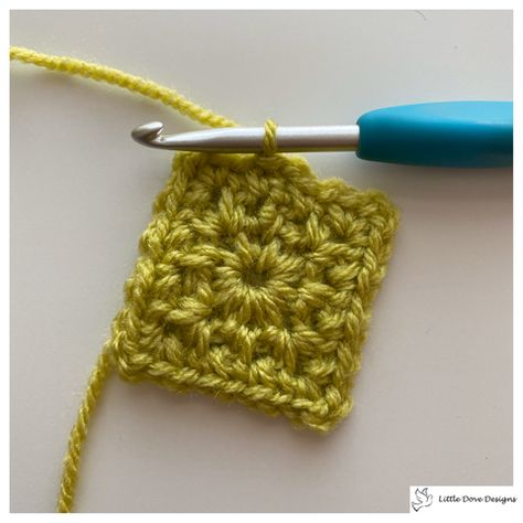 Moss Stitch in the Round – Little Dove Designs Crochet Moss Stitch Square Blanket, Moss Stitch Crochet In The Round, Crochet Moss Stitch In The Round, Crochet Moss Stitch Square, Moss Stitch In The Round, Moss Stitch Square, No Foundation, 100 Crochet Stitches, Crochet Classes