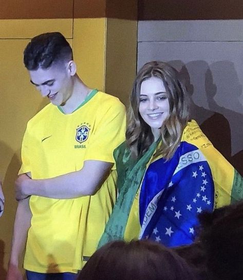 Hero Fiennes Tiffin Aesthetic, Hero Fiennes-tiffin And Josephine, After We Collided, Hero Fiennes Tiffin After, Crush Movie, Anna Todd, Josephine Langford, Tv Show Couples, Lee Min Ho Photos