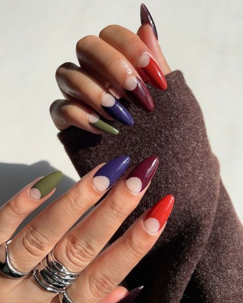 Funky French Tip Nails, Contrast Nails, Mod Nails, Tip Nails, 60s Mod, French Tip Nails, Nails Nails, Beauty Nails, Nail Tips