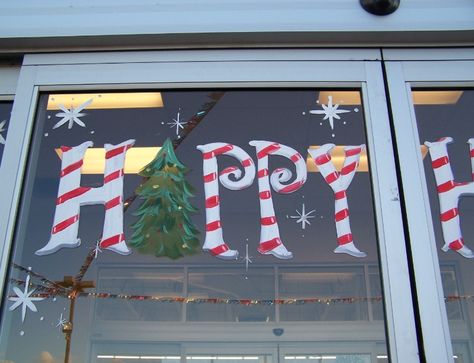 Holiday Window Painting, Chalk Markers Art, Painted Window Art, Window Mural, Christmas Window Painting, Paint Themes, Christmas Windows, 2014 Christmas, Christmas Window Display