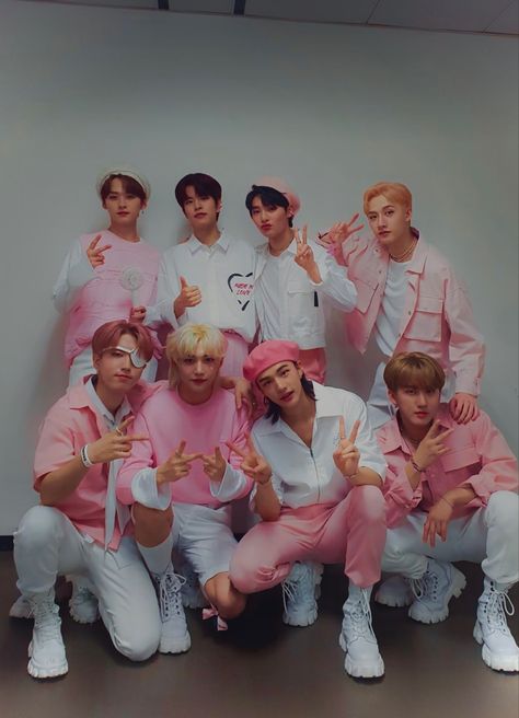 Stary Kids, Pink Outfits, Stray Kids, Pink