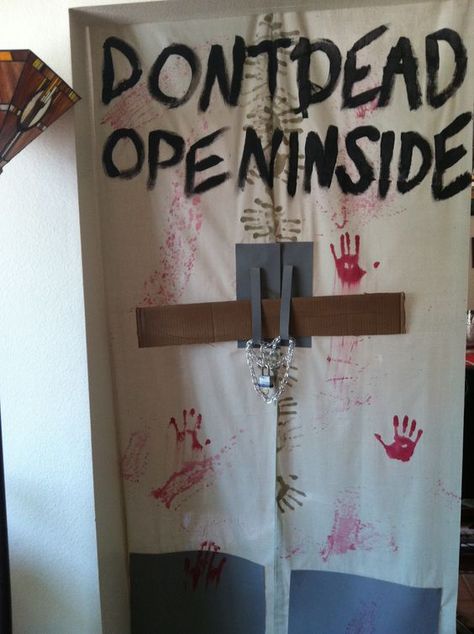 Don't open dead inside- The walking dead door decor | Halloween ... The Walking Dead Halloween, Halloween Pauroso, Porta Halloween, Zombie Halloween Party, Dekorasi Halloween, Halloween Party Decor Diy, Halloween Party Decorations, Creepy Halloween Decorations, Halloween House Party