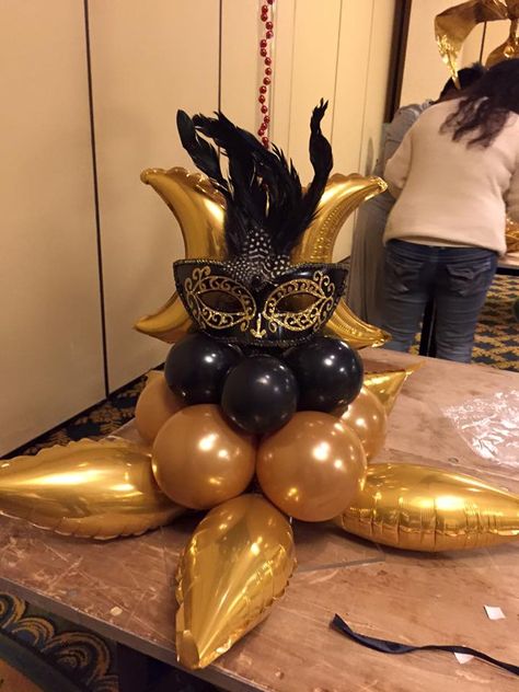 Masquerade Ball Balloon Arch, Masquerade Balloon Garland, Royal Ball Themed Birthday Party, Masquerade Balloon Arch, Masquerade Party Decorations Theme, Masquerade Party Centerpieces, Masquerade Ball Decorations, Masquerade Party Themes, Masquerade Decorations